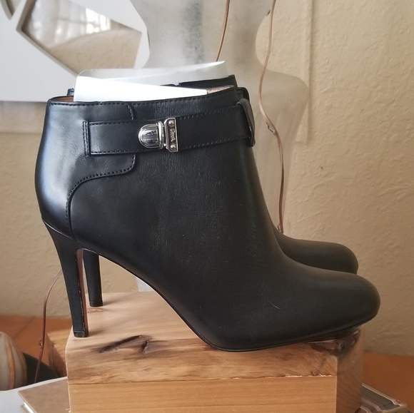 Coach leather ankle boots - Picture 2 of 5